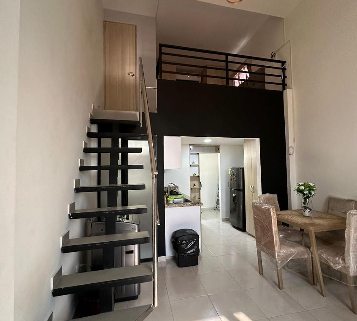 Amoblado Tipo Loft En Barrio La Campiña Cartagena