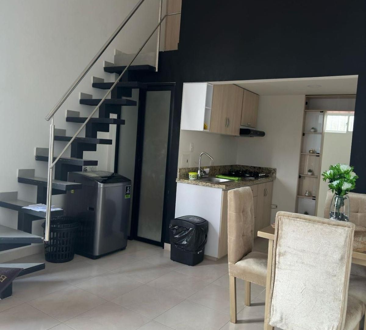 Amoblado Tipo Loft En Barrio La Campiña Cartagena
