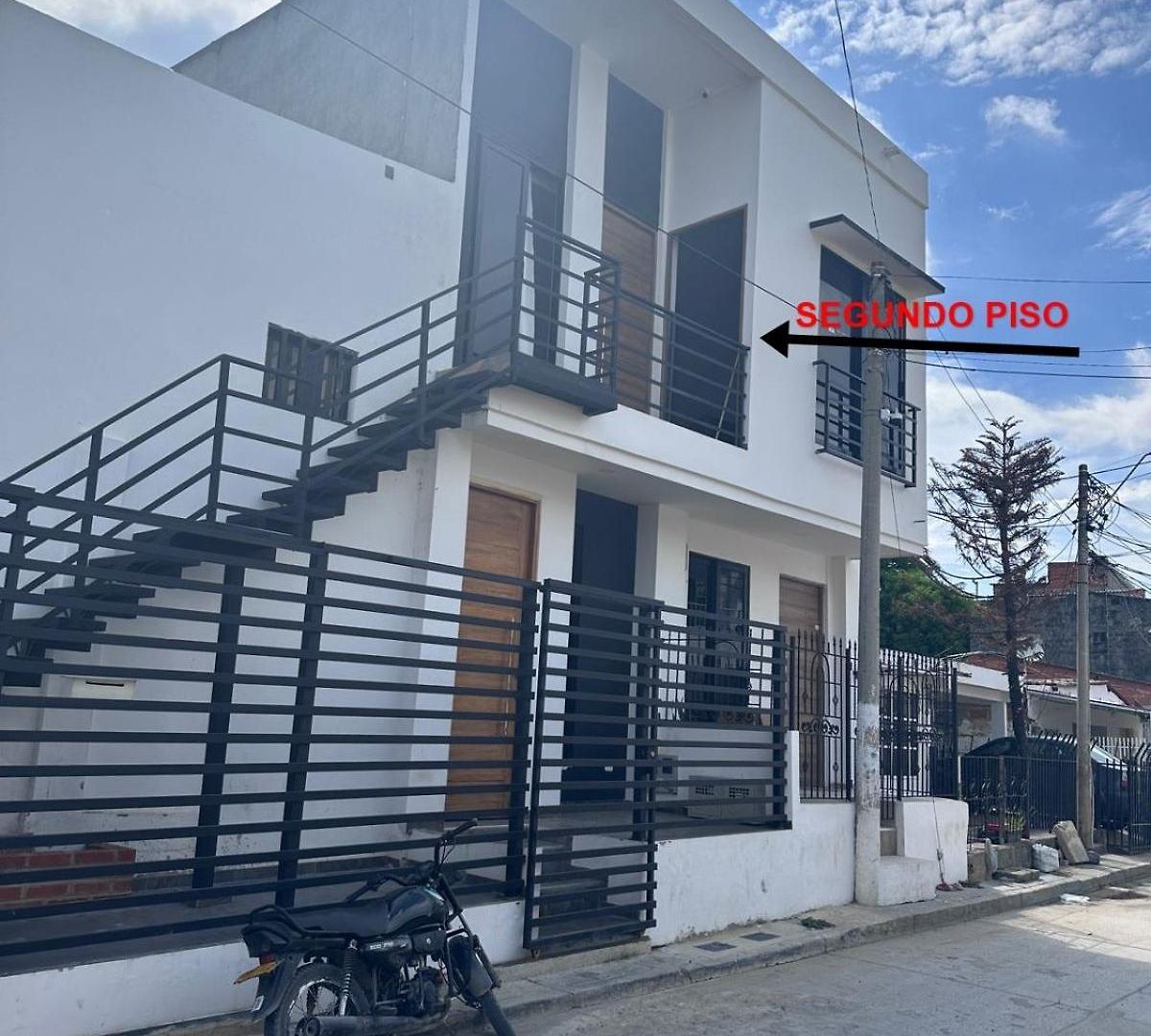 Amoblado Tipo Loft En Barrio La Campiña Apartamento *