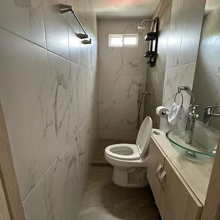 Amoblado Tipo Loft En Barrio La Campiña * Cartagena