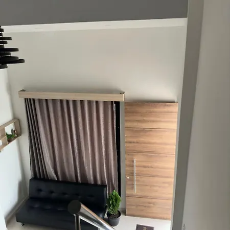 Amoblado Tipo Loft En Barrio La Campiña